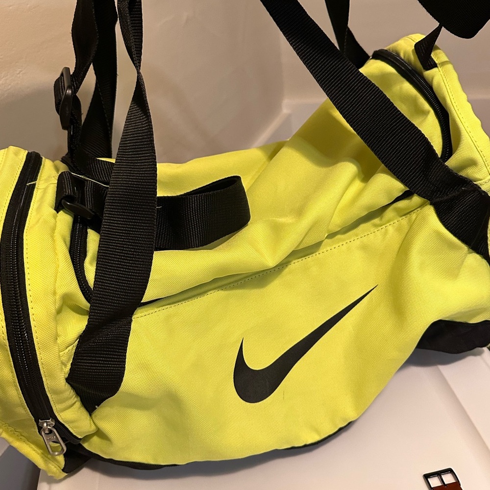 Nike duffel bag